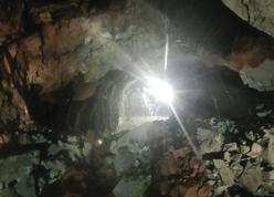 Tunnel between Cyberport and Sandy Bay was broken through on 22 October 2012. Excavation of other tunnels by drill-and-blast method is underway
