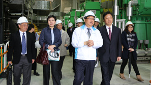 The State Oceanic Administration (PRC) and other representatives visited the SCISTW