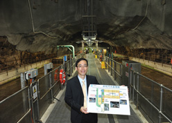 Mr. Lai introduced the operation of the Stanley Sewage Treatment Works, Hong Kong's first sewage treatment works built in caverns