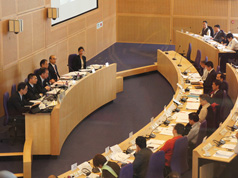 於2012年4月10日舉行的西貢區議會會議