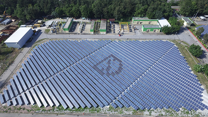 小蠔灣污水處理廠的太陽能發電場