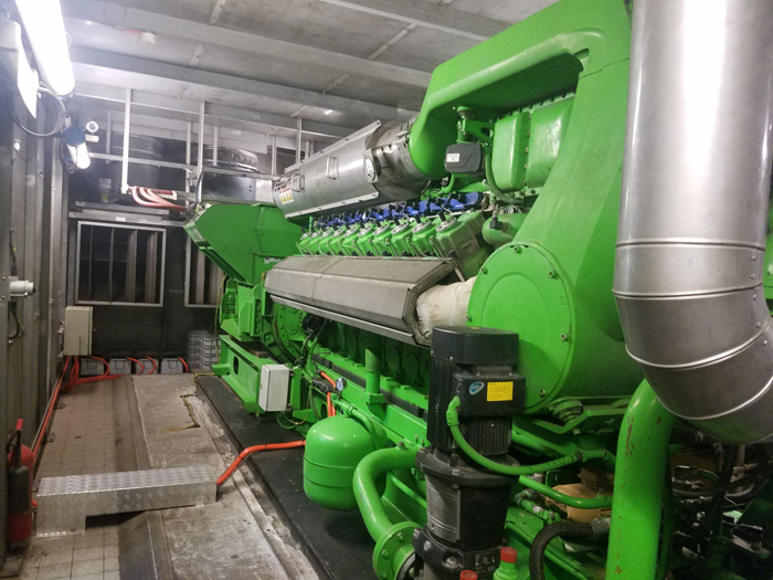 A 1.4-megawatt combined
heat and power generator
at Sha Tin Sewage
Treatment Works