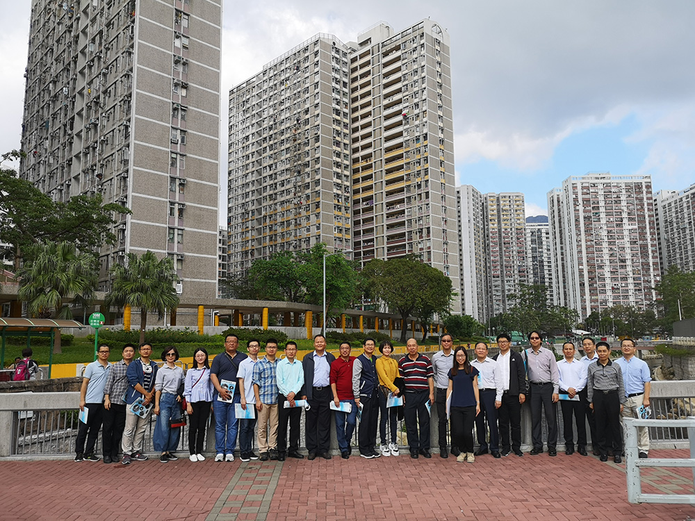 2018年11月，深圳市水務局代表到訪啟德河