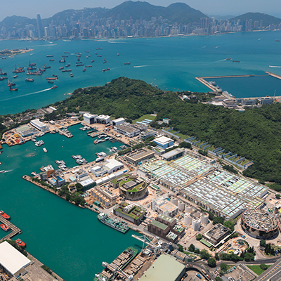2015 - 「淨化海港計劃」第二期甲全面投入服務「淨港一號」和「淨港二號」處女航