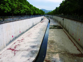 混凝土河道