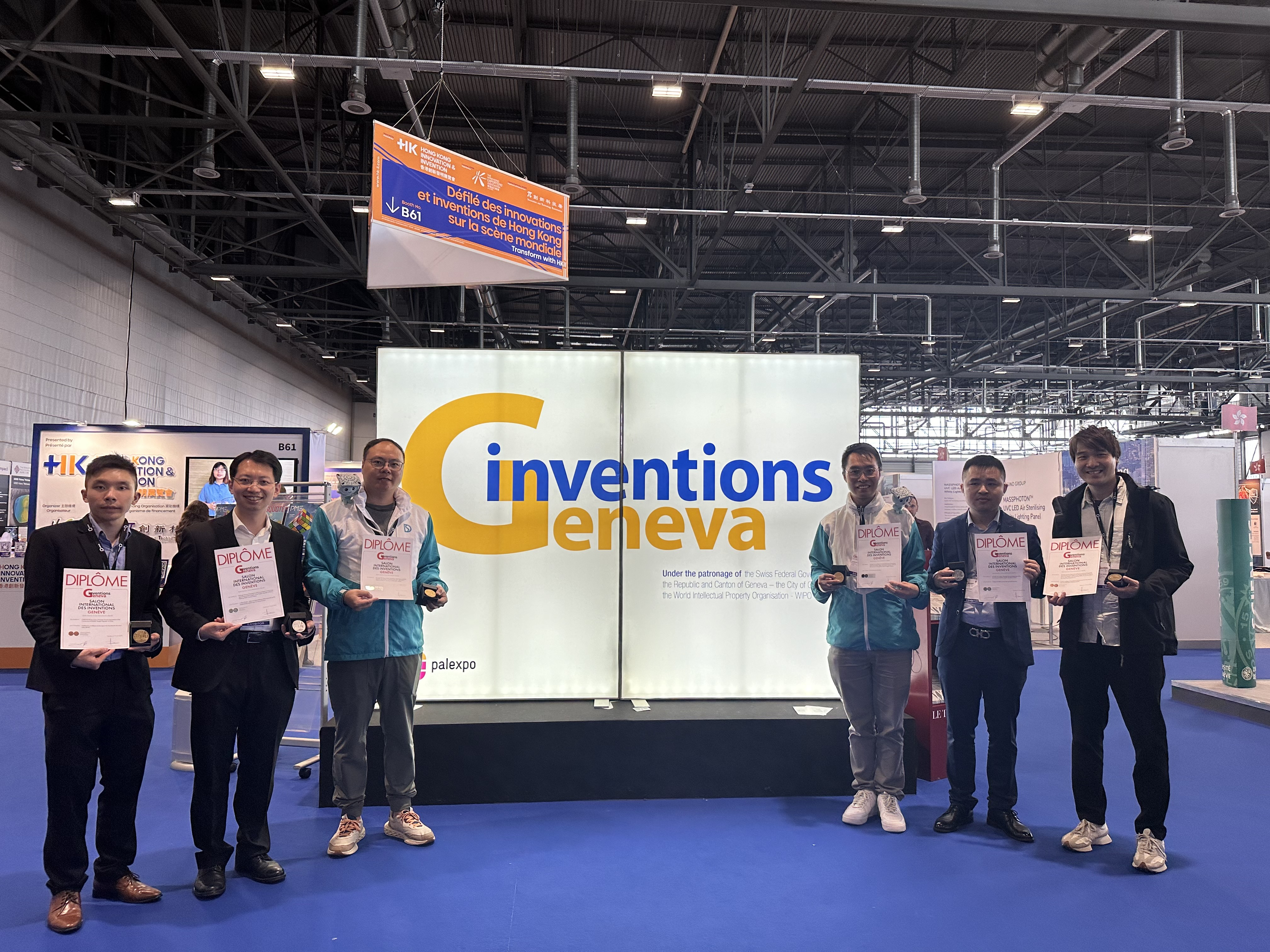 Group photo of DSD winning teams