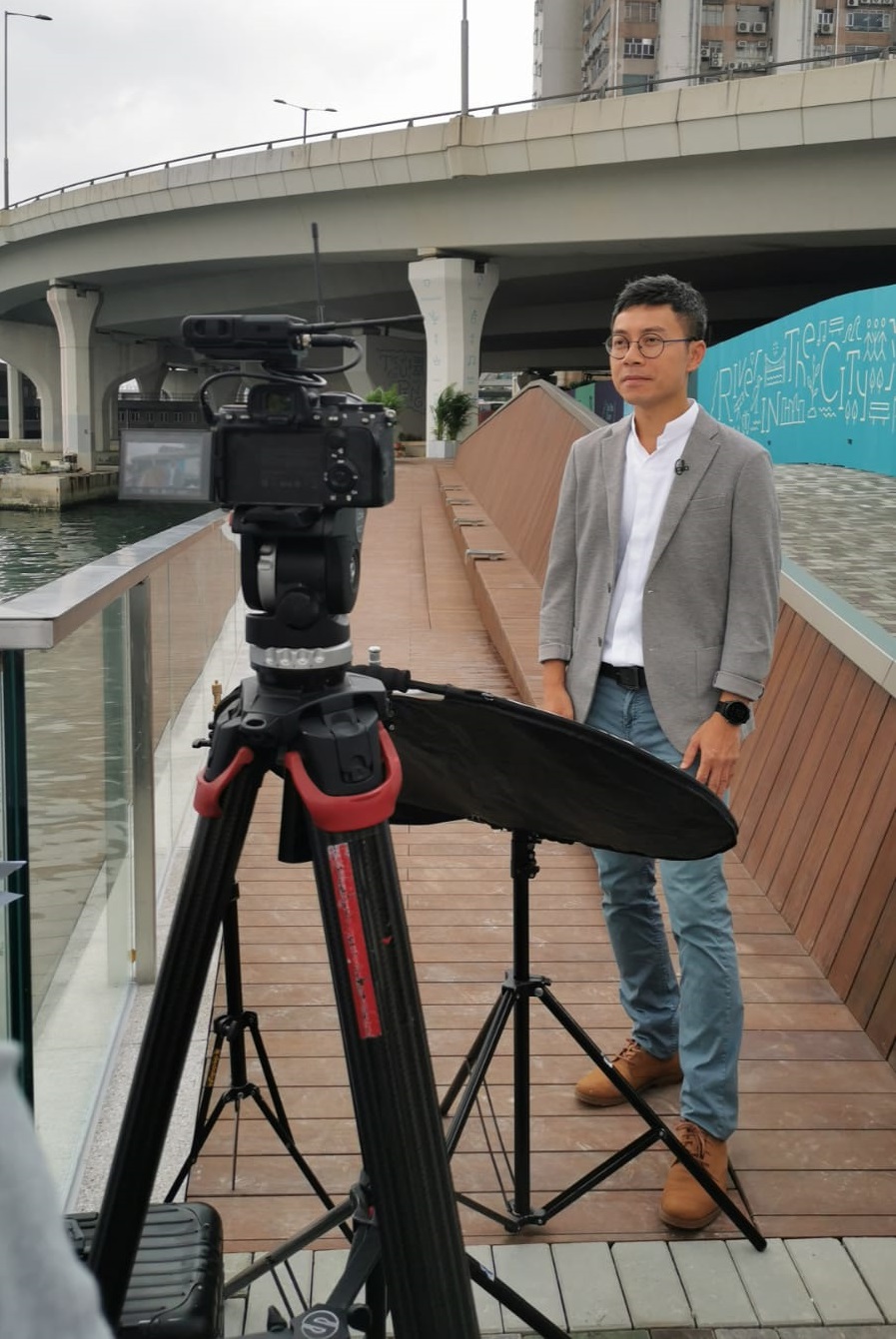 DSD Senior Engineer Mr Antony WAN Nam-fung shared that the project of Revitalization of Tsui Ping River incorporates more diverse elements to construct flood prevention facilities and promote connections between people. He expressed a great sense of fulfillment in being a part of this project