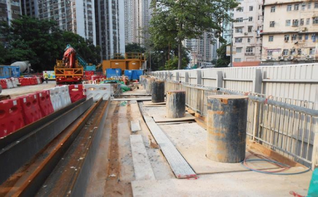 Piling works (fronting Tung Kwong Road)