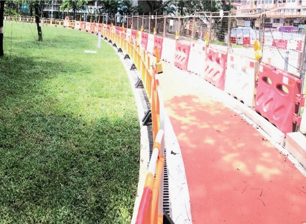 Resurfacing works of jogging track was successfully completed and the jogging track has been reopened to the public.