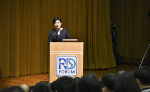 環境局常任秘書長王倩儀作專題演講
