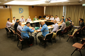 本署同事與承辦商代表參與定期進度會議